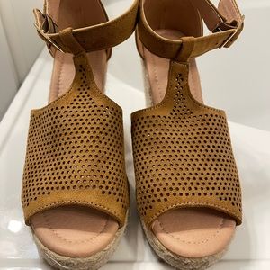 Open Toe Wedge Sandal